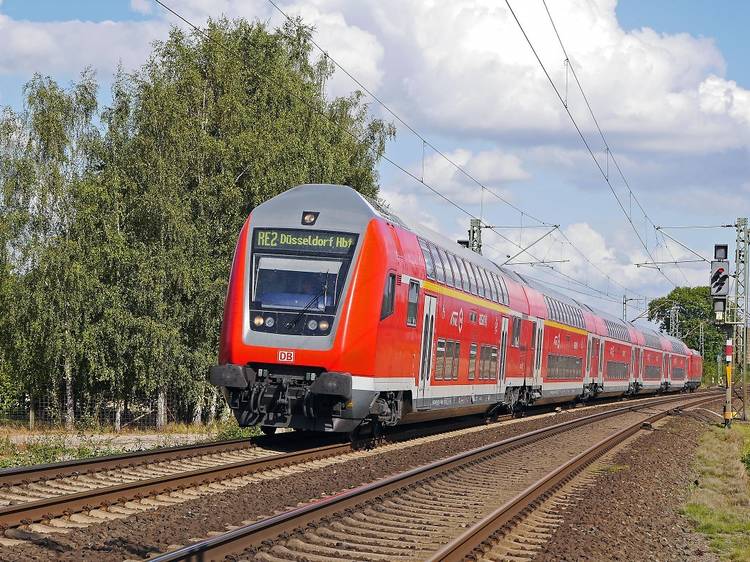 train-region-dusseldorf