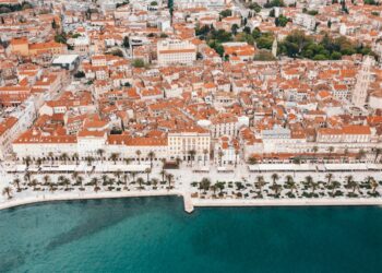 découvrez tout sur le concept de 'split' : définitions, utilisations et conseils pratiques pour bien comprendre et appliquer ce terme dans différents contextes.